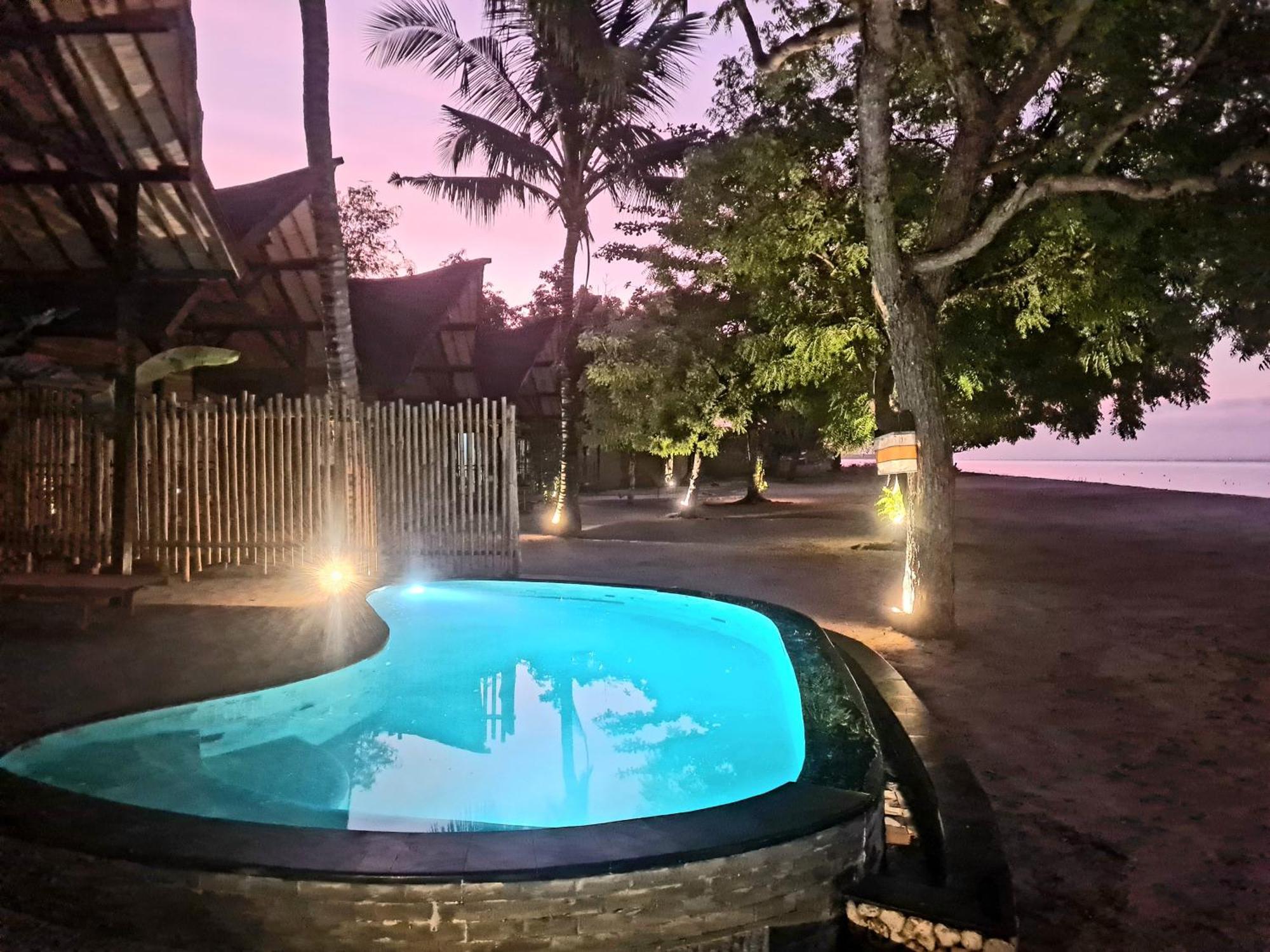 Beach House Penida Ped Exterior foto
